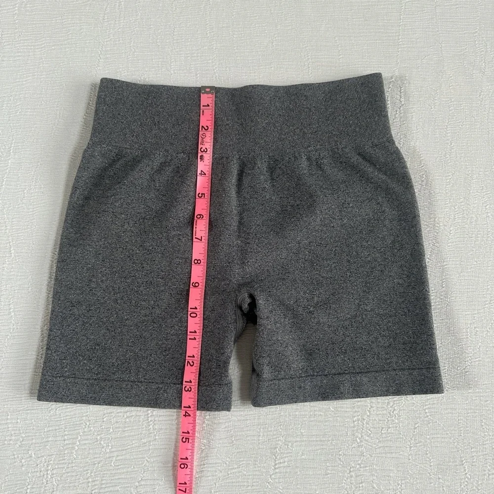 🍑Gray Bike Shorts with tummy control high Waistband Booty enhancing 🍑 - Picture 5 of 5